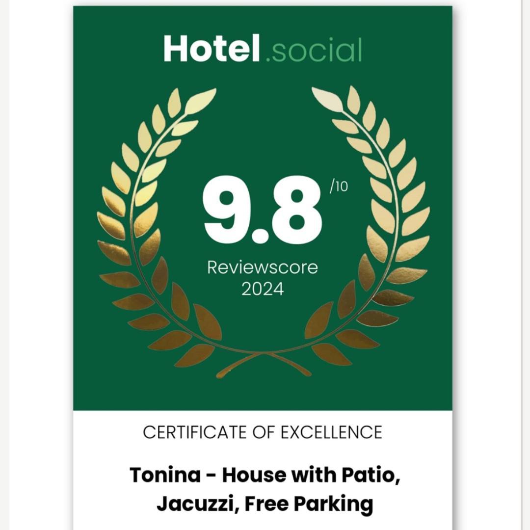 Tonina - House With Terrace, Jacuzzi, Free Parking Apartment Split